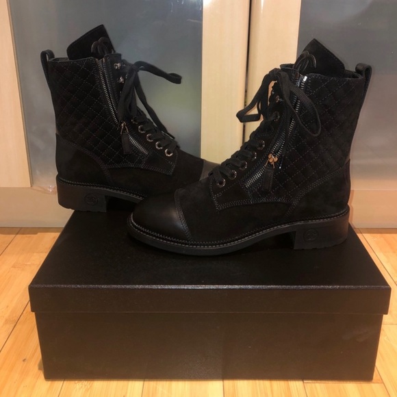 Chanel combat boots - Picture 2 of 8